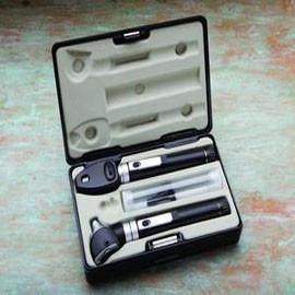 American Diagnostic Pocket Otoscope/Ophthalmoscope Set, 7-1/4" L x 4-1/2" W x 1-1/2" D, 2.5V Halogen Light - Each - Total Diabetes Supply
